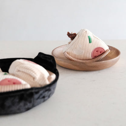 Deep Dish Pizza – Beginner-Friendly Snuffle &amp; Burrow Dog Toy - Share Happy Outfits