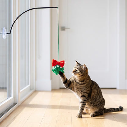 KONG Holiday Connects Window Mistletoe - Christmas Interactive Cat Wand Toy - Share Happy Outfits