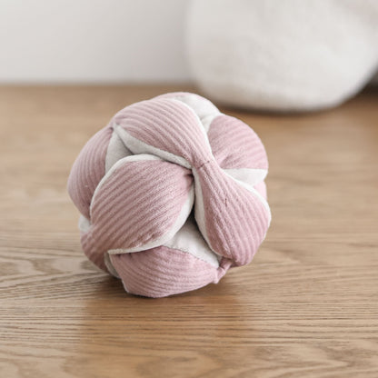 Monti Blush – Montessori Snuffle Ball for Dogs